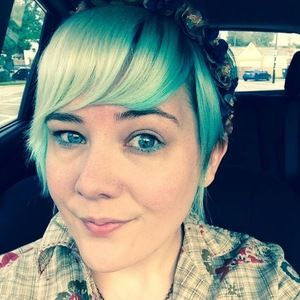 Meet your Posher, Angelique